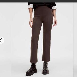 Lululemon Stretch Spacer High-Rise Pant | Size medium